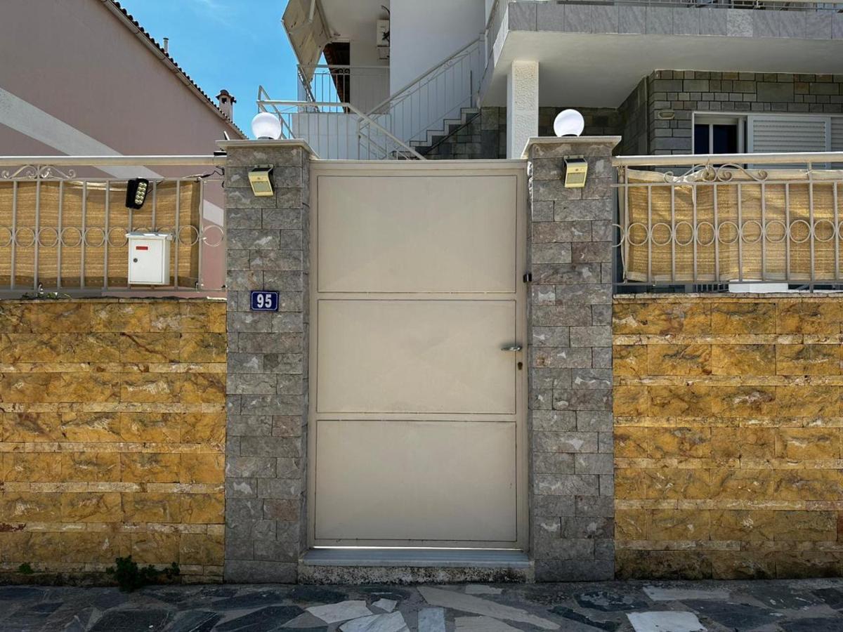 La Vita Apartments-Near Airport & Sea Αρτέμιδα Εξωτερικό φωτογραφία