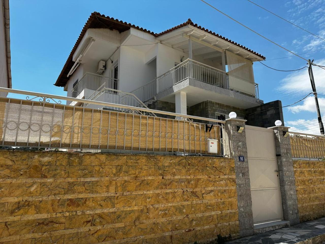 La Vita Apartments-Near Airport & Sea Αρτέμιδα Δωμάτιο φωτογραφία